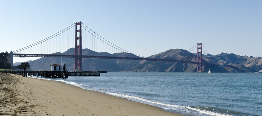 Golden Gate Bridge from Crissy Frield