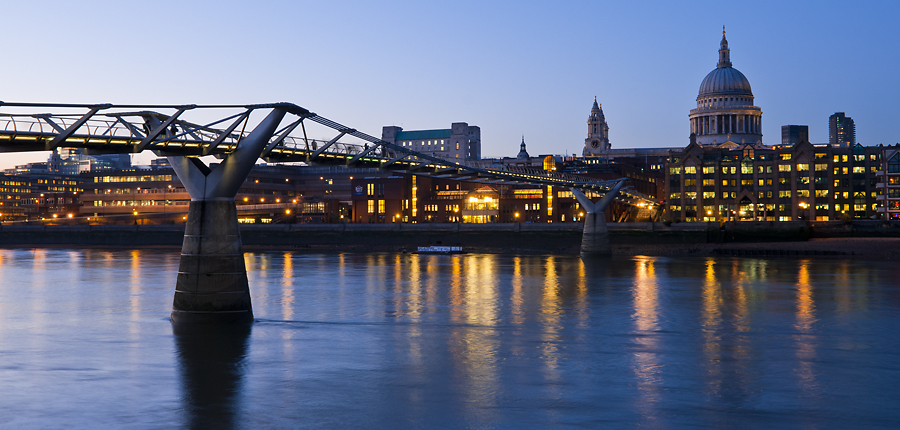 Dusk over Millennium Bridge