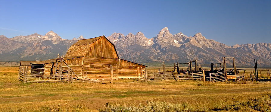 Moulton Barn and the Tetons